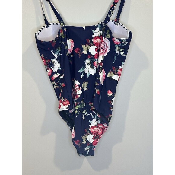 CUPSHE 1 Piece Swimsuit 1X Navy Blue Floral Padded Lined Underwire- USED - Picture 2 of 8